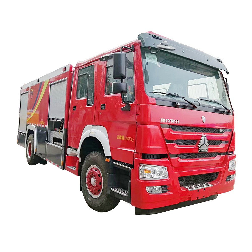 Camion de pompier Howo 10000 litres avec réservoir d'eau